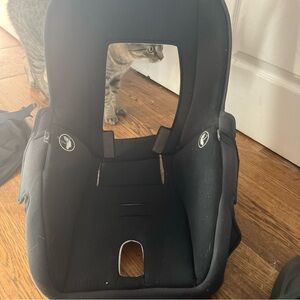 UppaBaby Mesa Infant - Baby Car Seat Cover Fabric Cushion Replacement Set